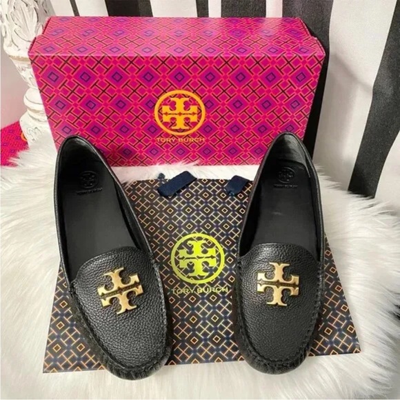 Tory Burch Shoes Tory Burch Everly Driver Pebble Leather Flat Shoe